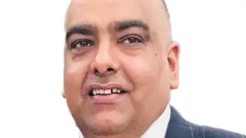 Facebook profile photo of Gulfraz Nawaz