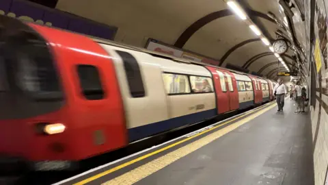 A Northern Line train