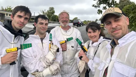 Dan Etheridge Bee inspectors