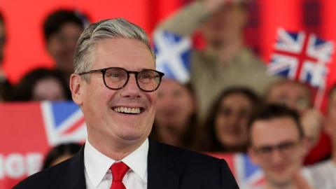 Keir Starmer, leader of Britain's Labour party, reacts as he addresses his supporters at a reception to celebrate his win in the election, at Tate Modern, in London, Britain, July 5, 2024.