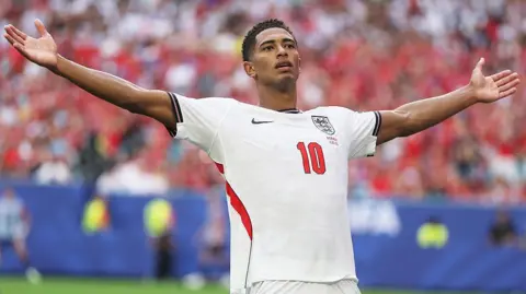 Jude Bellingham was England's two-goal hero again as they beat Norway to reach the World Cup semi-final.
