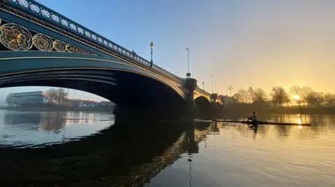 Trent Bridge and the River Trent at sunrise