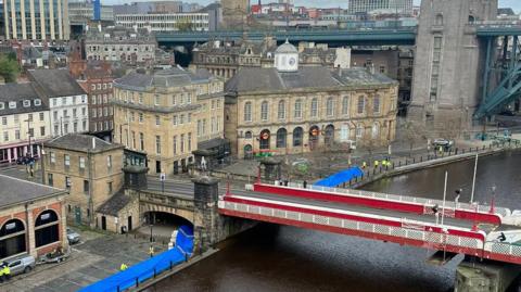 Flood barriers being erected along Newcastle's Quayside