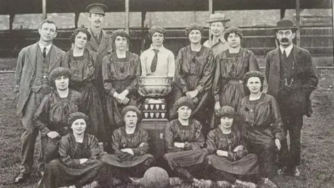 Peter Trudge Team pic