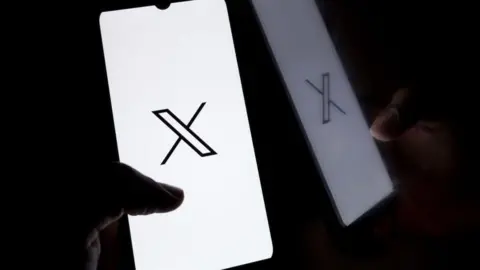 Getty Images A telephone  with the X holding surface  connected  it 