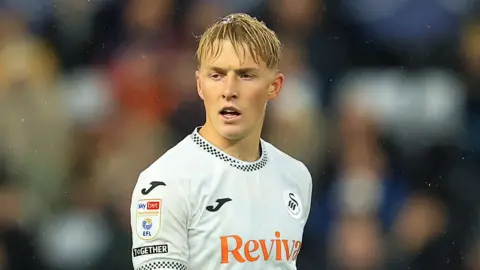 Melker Widell in action