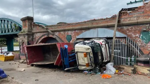 Lady Bay Bridge still shut after lorry crashes down embankment