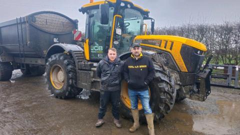 Taron Lee and James Casswell with the JCB Fastrac