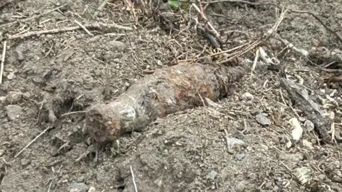 Warwickshire Police Item that looks like a WW2 device