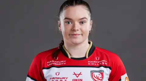 Lola Whitley