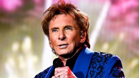 Barry Manilow on stage in 2019