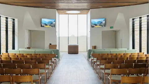 Central Bedfordshire Council Oakfield Gardens Crematorium chapel 