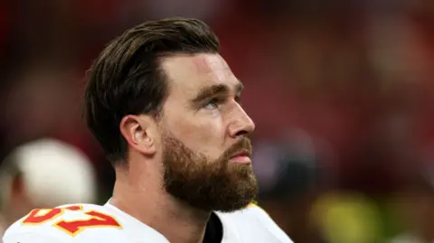 Image shows Travis Kelce