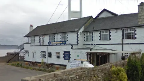 Google The Old Ferry Inn Pub