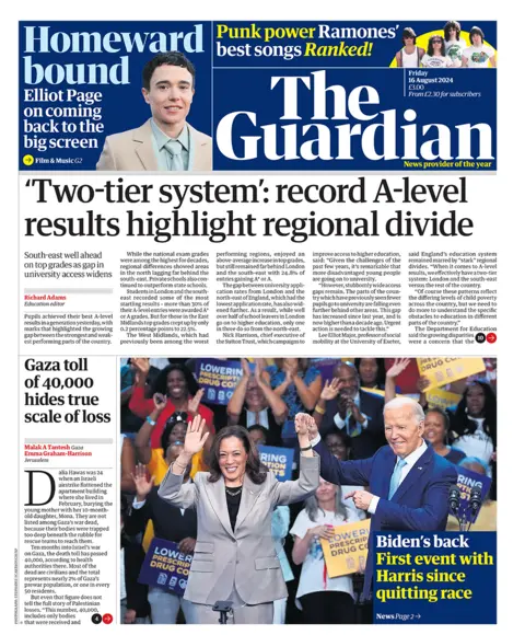 El titular del Guardian dice: "'Sistema de dos niveles': los resultados récord en los exámenes A-level resaltan la división regional". 