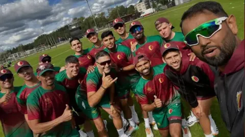 Moises Henriques and his Portugal team-mates 