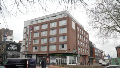 Travelodge hotel exterior