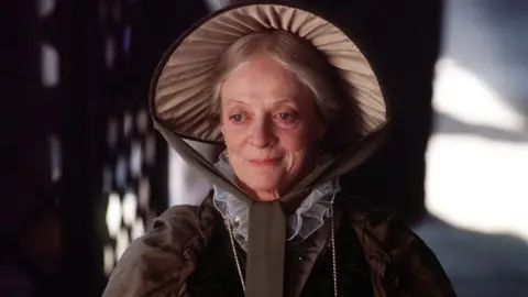 Maggie Smith - Figure 6