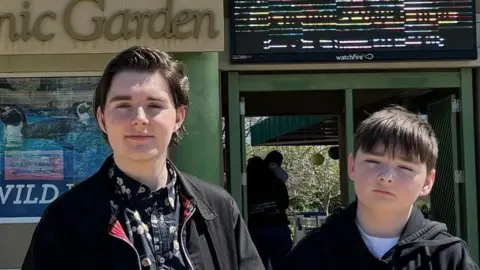 Cathrin Edwards Evan and brother Llewellyn