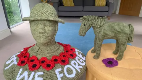 Laura Sutcliffe Soldier postbox topper and war horse