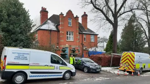 Plastic surgeon Jonathan Peter Brooks jailed for trying to kill colleague 8 Old Vicarage Halam on the day of the attack