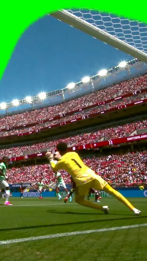 Watch Qatari goalkeeper Mahmud Abunada and his 'excellent' saves against Switzerland in their World Cup match.
