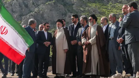 EPA President Ebrahim Raisi (3rd L) and Foreign Minister Hossein Amir-Abdollahian (2nd R) attend the inauguration of the Qiz-Qalasi Dam (19 May 2024)
