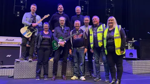 YVONNE HANVEY Yvonne Hanvey stood with current Status Quo 2022