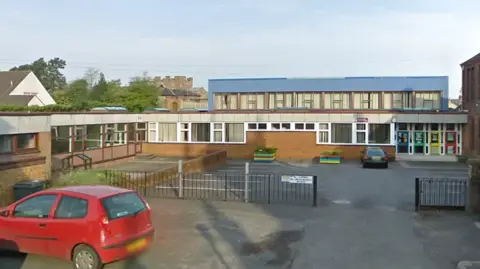 Google Laurieknowe Primary