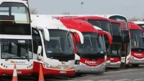 PA Bus Éireann buses 