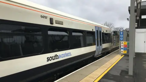 A white Southeastern train