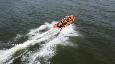 RNLI/Nigel Gilchrist Southend RNLI inshore lifeboat D-818 Len Thorne