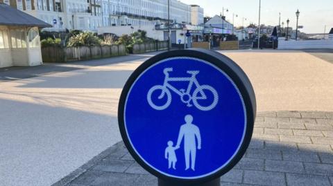 A cycling and pedestrian sign in the Herne Bay Central Parade