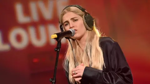 London Grammar's Hannah Reid singing in Radio 1 studio