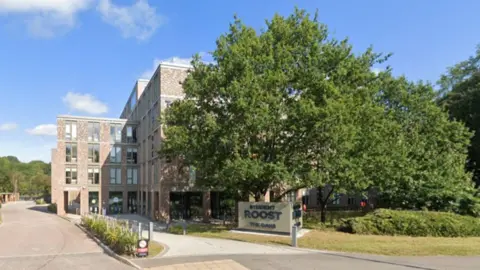 Google The Oaks in Westwood