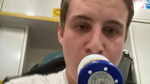 Rémi Mills Rémi Mills during the ambulance ride 