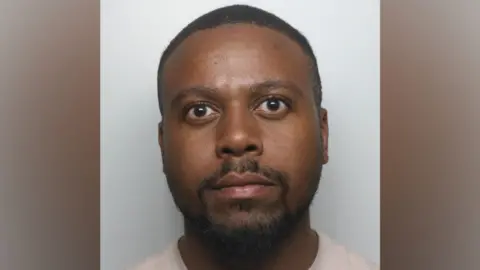 Mugshot of Jean-Pierre Francis