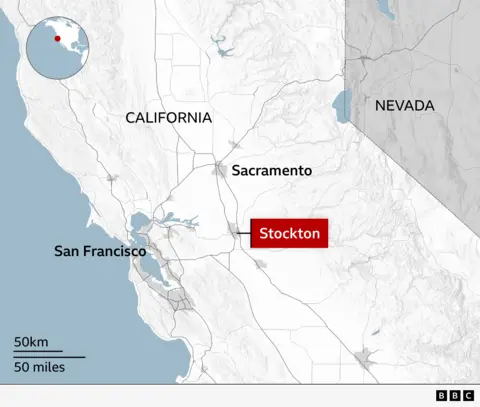 A map showing the location of Stockton in relation to Sacramento and San Francisco in California.
