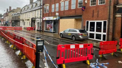 South Beds News Agency Scene of ram raid in High Street Biggleswade