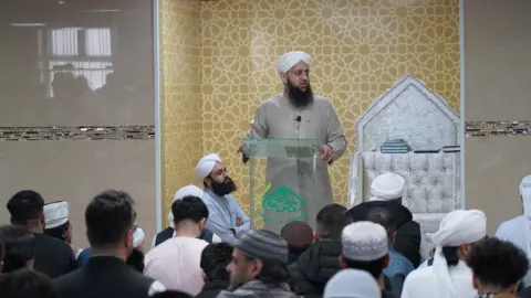 Faizan-e-Madina in Stechford