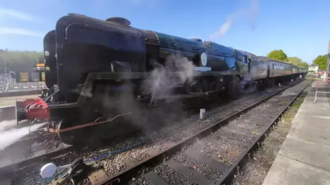 Southern Locomotives Sir Keith Park, steam locomotion 