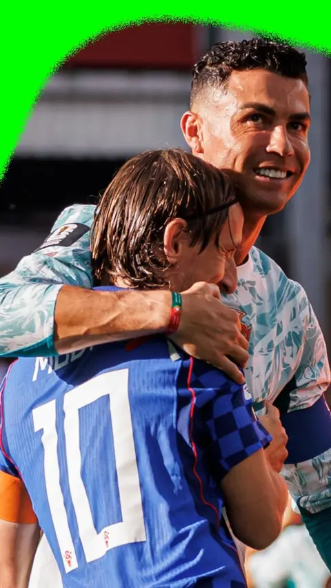 Cristiano Ronaldo and Luka Modric 