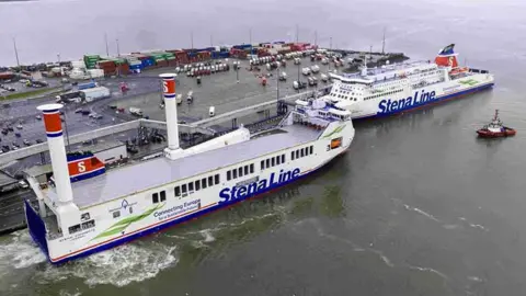 Stena Line Connecta ferry arriving in Belfast Port.