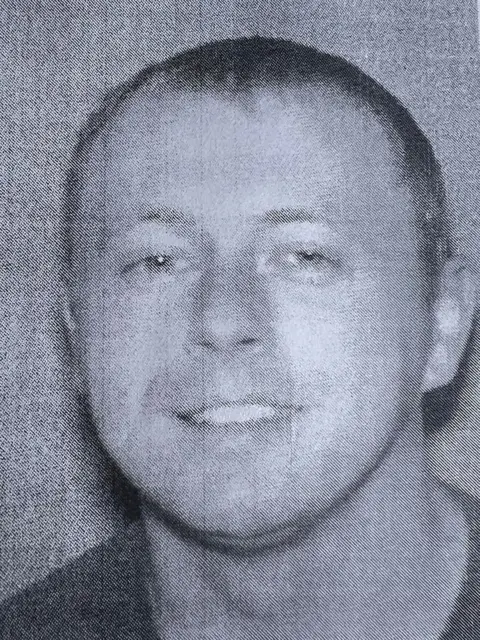 Laurel County Sheriff's Office Foto van een man