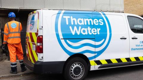 A Thames Water van