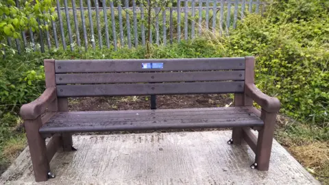 Holybrook Parish Council The commemorative bench