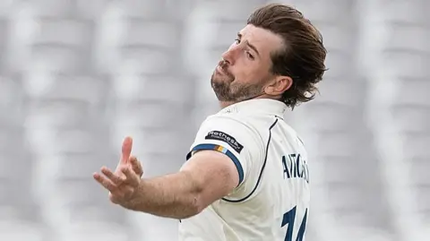 Ben Aitchison bowling
