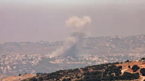 EPA Israeli air strike on Lebanon