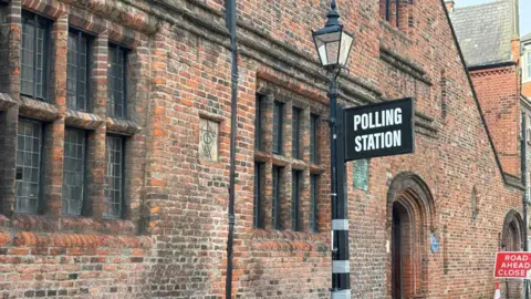Hull polling station