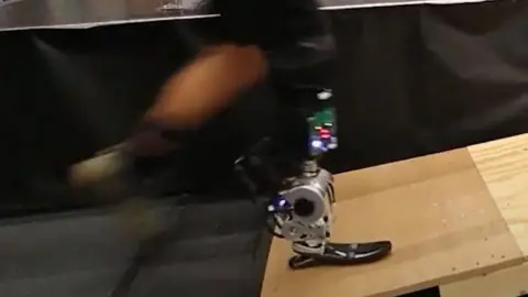 H. Song et al. From a video of the bionic leg tested in the study